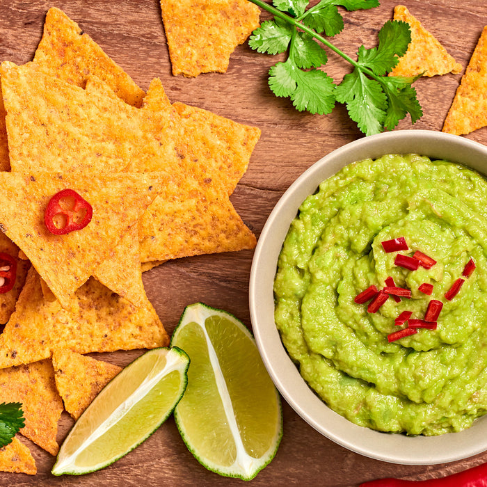 How to Make Fresh and Zesty Guacamole