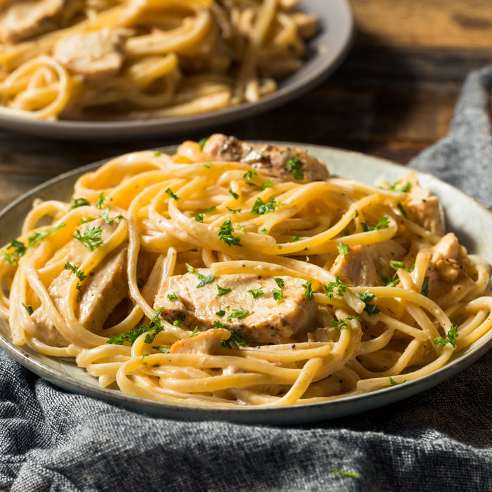 How to Make One-Pot Chicken Alfredo Pasta